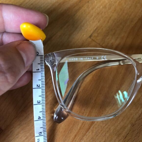 CHANEL Clear Glasses with White Case - Picture 7 of 14